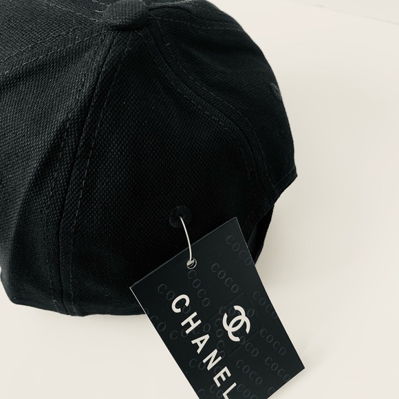 Chanel 🌹 baseball cap 💋🌹 - Picture 2 of 6